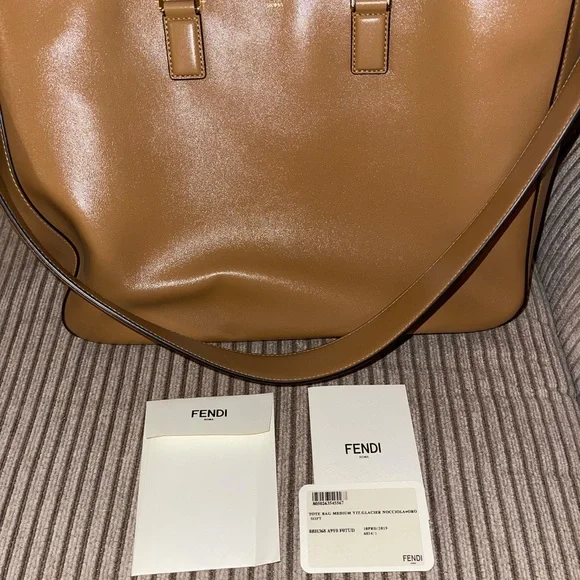 Authentic FENDI Vitello Glacier Medium FF Tote in Nocciola🤩 EXCELLENT CONDITION - Picture 7 of 7